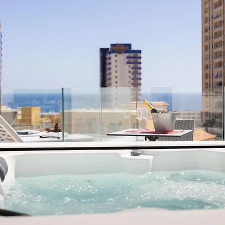 Deluxe In Apartment *