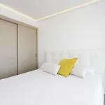 شقة Deluxe In أذيخي